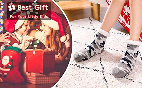 Kids Fuzzy Christmas Socks