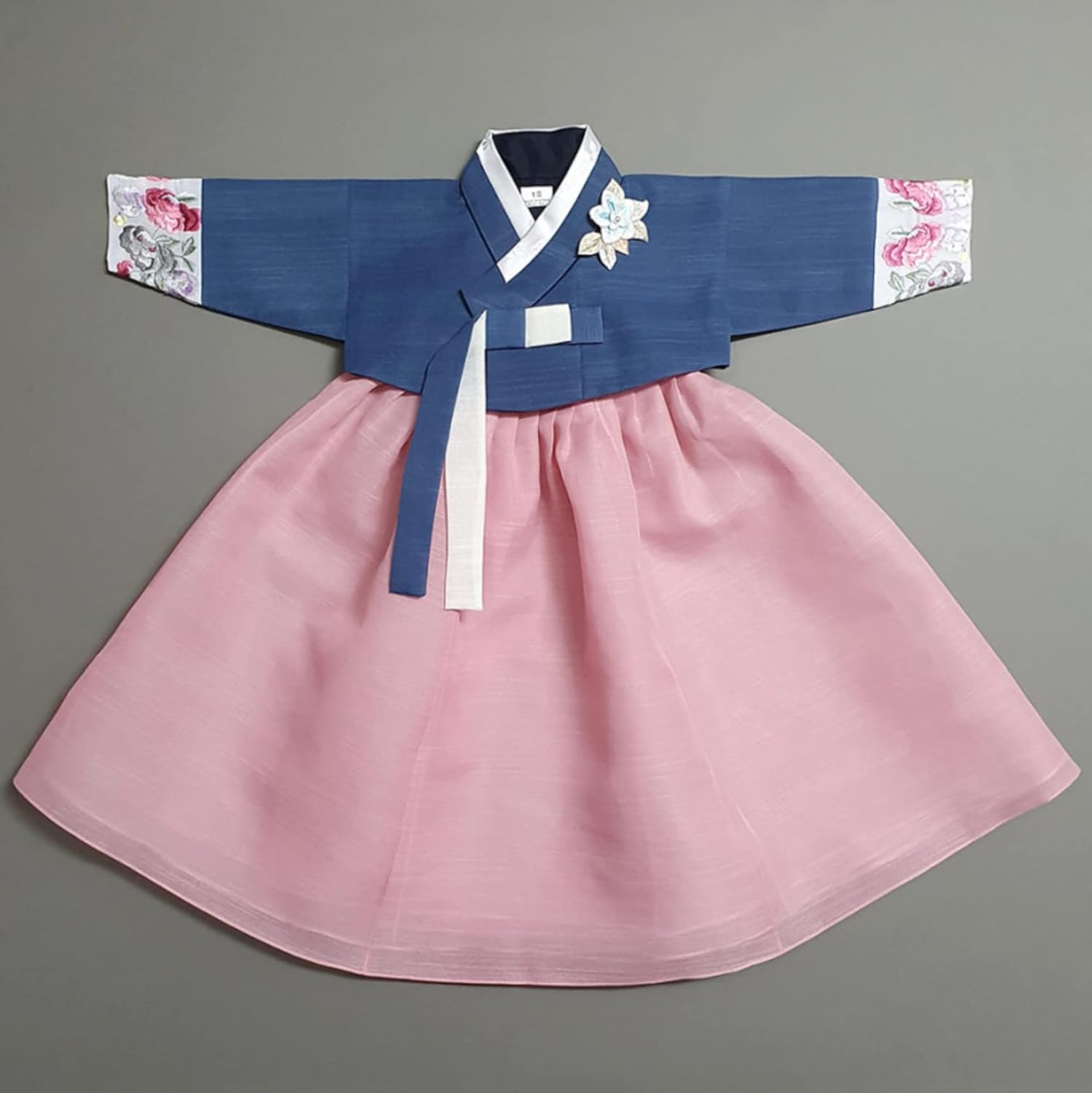OUJIN I Korean Baby Girl Hanbok Floral Embroidery Brooch Included
