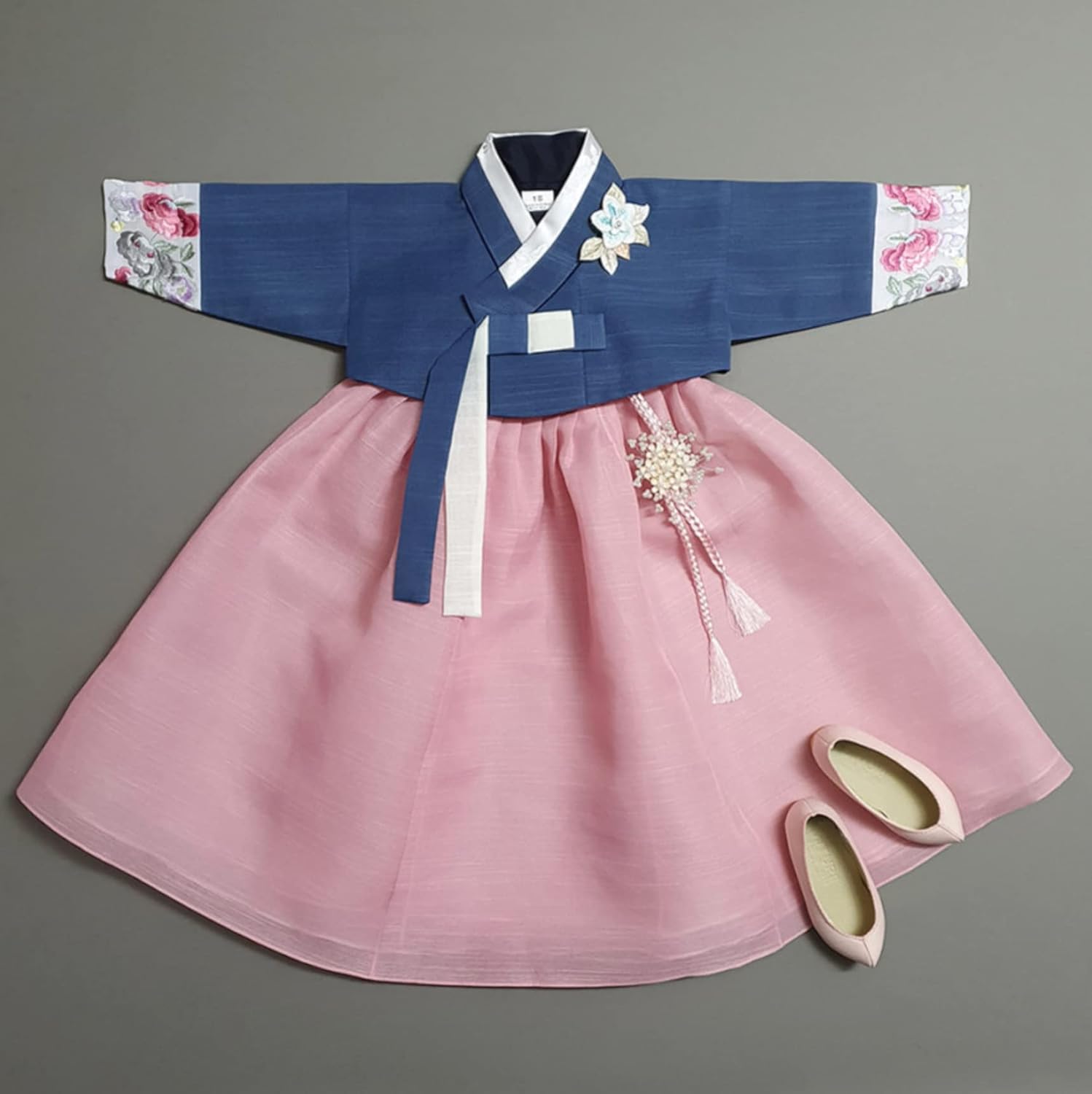 OUJIN I Korean Baby Girl Hanbok Floral Embroidery Brooch Included