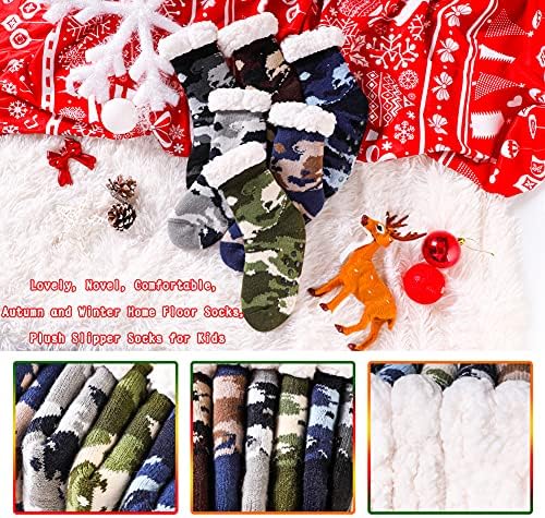 Kids Fuzzy Christmas Socks