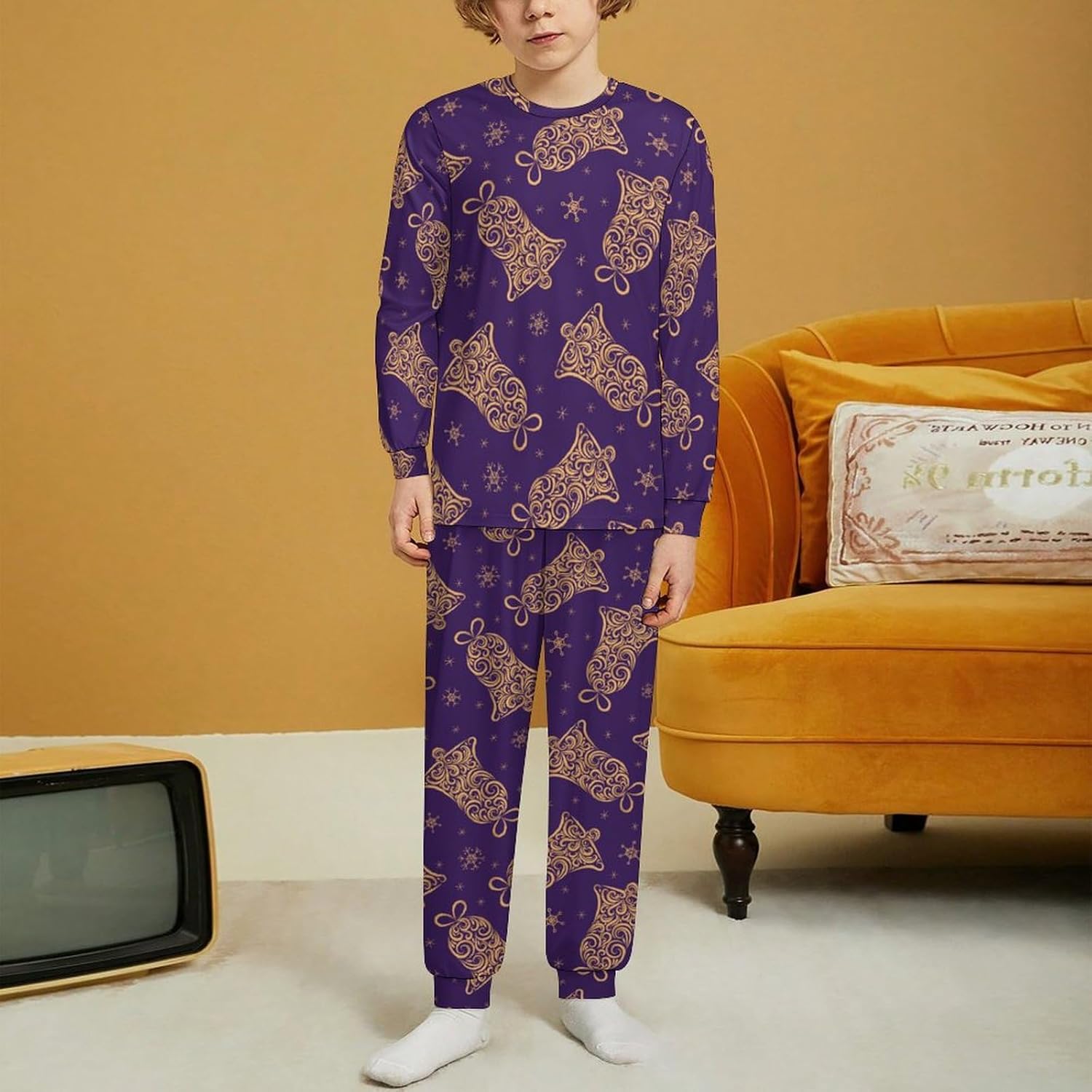 Fun Cozy Christmas Thermal Set