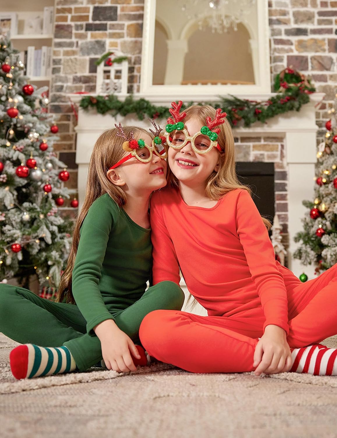 Sleek and Cozy Girls Thermal Underwear Set - Perfect Match for Winter